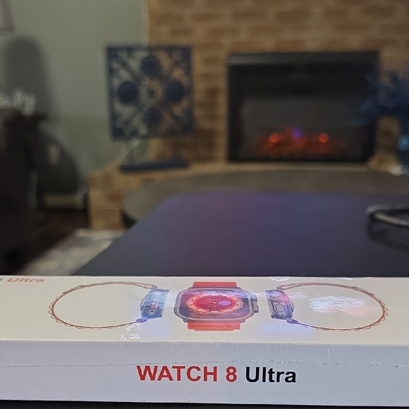Ultra Smartwatch - Red - Picture 2 of 4